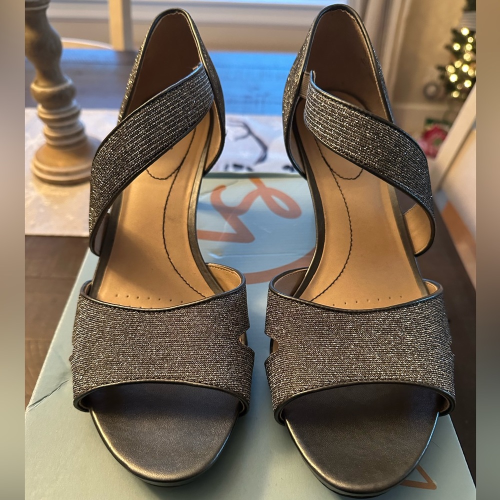 Lifestride Women’s Mega Sandal